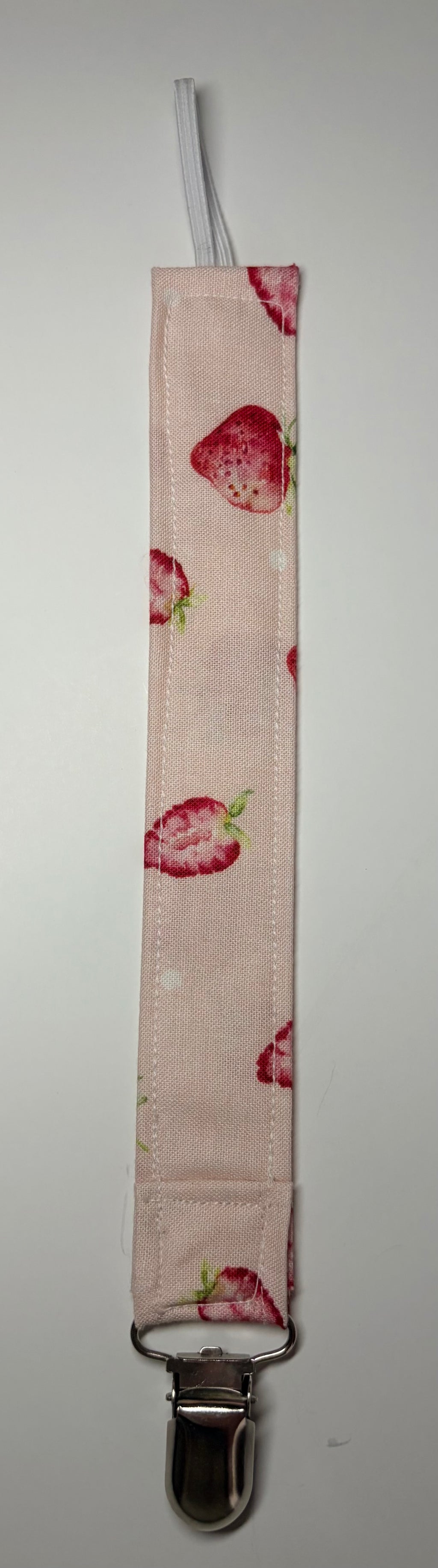 Pacifier clips